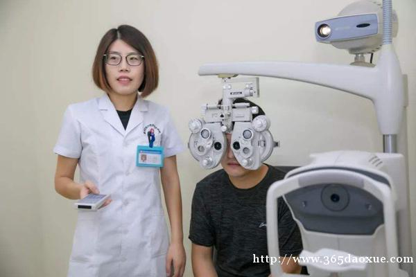 眼视光技术 眼视光技术